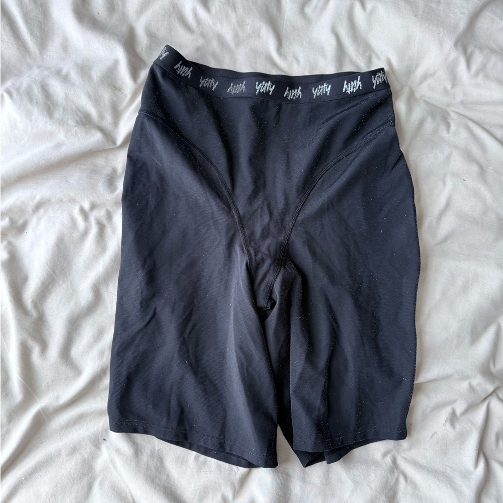 YITTY Black Seamless Apparel